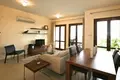 Mieszkanie 2 pokoi 80 m² Kouklia, Cypr