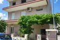 9 bedroom house 375 m² Municipal unit of Efkarpia, Greece