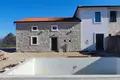 Villa de tres dormitorios 134 m² Mjesni odbor Poganka - Sveti Anton, Croacia