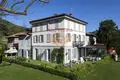 2 bedroom apartment 200 m² Como, Italy