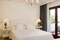 4 bedroom house 391 m² Marbella, Spain