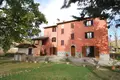 Dochodowa nieruchomość 600 m² Umbertide, Włochy
