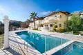 5 bedroom villa 250 m² Alanya, Turkey