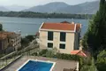 Mieszkanie 3 pokoi 98 m² Tivat, Czarnogóra