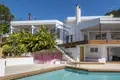 5 bedroom house 420 m² Costa del Maresme, Spain