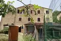 House 12 rooms 250 m² Terni, Italy