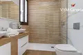 4-Schlafzimmer-Villa 202 m² Finestrat, Spanien