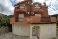 Дом 6 комнат 650 м² Zelenika-Kuti, Черногория