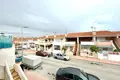 Bungalow z 2 sypialniami 65 m² Torrevieja, Hiszpania