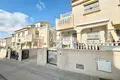 Villa de 2 dormitorios 80 m² Orihuela, España