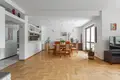 9 room house 450 m² Warsaw, Poland