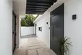 4-Schlafzimmer-Villa 297 m² Marbella, Spanien