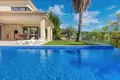 4 bedroom house 300 m² Lloret de Mar, Spain