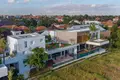 villa de 5 chambres 1 200 m² Tibubeneng, Indonésie