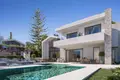 5 bedroom house 598 m² San Pedro de Alcantara, Spain