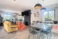 Dom drewniany w stylu górskim 187 m² Alicante, Hiszpania