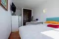 Haus 6 Schlafzimmer  Niederampurien, Spanien