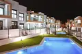 Bungalow z 2 sypialniami 60 m² Orihuela, Hiszpania