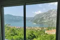 Villa de 4 dormitorios 223 m² Montenegro, Montenegro
