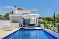 4-Schlafzimmer-Villa 453 m² Calp, Spanien