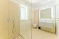 Villa de 4 dormitorios 260 m² Umag, Croacia