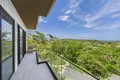 Кондо 3 спальни 177 м² West Bay, Гондурас