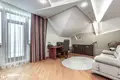 Chalet 467 m² Valiarjanava, Bélarus
