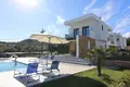 Villa 7 chambres 1 280 m² en Pefkochori, Grèce