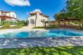 Villa 891 m² Porec, Croatie