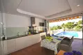 4 bedroom Villa 255 m² Altea, Spain