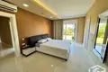 5 room villa 350 m² Alanya, Turkey