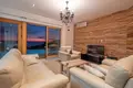 4 bedroom Villa 210 m² Rijeka Rezevici, Montenegro