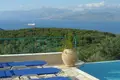 5 bedroom villa 303 m² Perithia, Greece