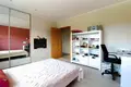4 bedroom house 250 m² Riga, Latvia