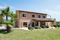 Zamek 4 pokoi 312 m² Santa Maria del Cami, Hiszpania