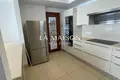 Mieszkanie 3 pokoi 150 m² w Nikozja, Cyprus