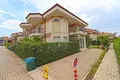 Dom 7 pokojów 310 m² Dosemealti, Turcja