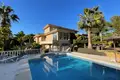 7-Schlafzimmer-Villa 720 m² la Nucia, Spanien