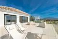 villa de 5 dormitorios 588 m² Benahavis, España