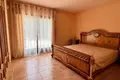 4-Schlafzimmer-Villa 467 m² Calp, Spanien
