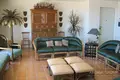 4-Schlafzimmer-Villa 262 m² Montauro, Italien