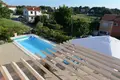 villa de 5 dormitorios 392 m² Petrcane, Croacia