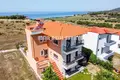 6 bedroom house  Nikiti, Greece