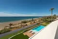 villa de 5 dormitorios 455 m² Estepona, España