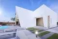 Villa de tres dormitorios 98 m² Pilar de la Horadada, España