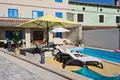 6-Schlafzimmer-Villa 300 m² Burici, Kroatien