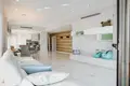 Villa de tres dormitorios 111 m² Orihuela, España