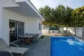 Dom 2 pokoi 150 m² Pervolia, Cyprus