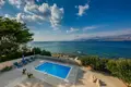 Villa 4 chambres 180 m² Splitska, Croatie