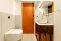 2 room apartment 42 m² Warsaw, Poland